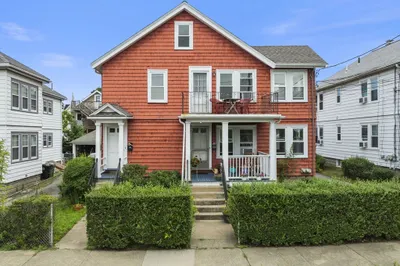 106-108 Cypress St 1