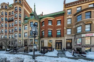 470 Commonwealth Ave 1