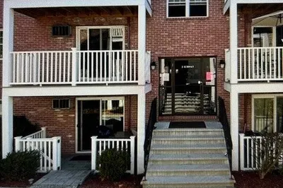 3 Kenmar Dr #16