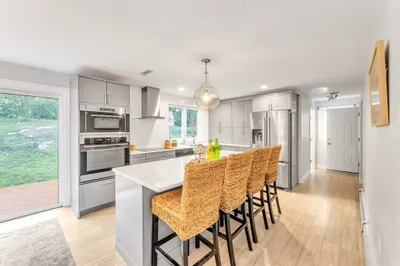 59 Stearns Rd
