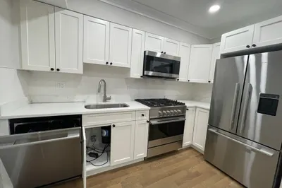 12 Lopez Ave #2
