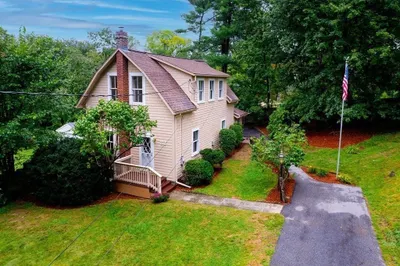23 Riverside Ave 1