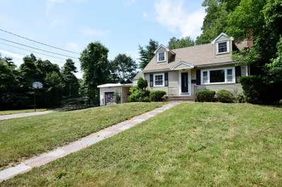 24 Beal Ave