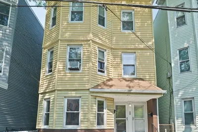 92 Willow St