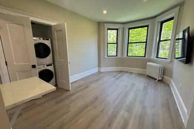 41 Edgerly Rd #38