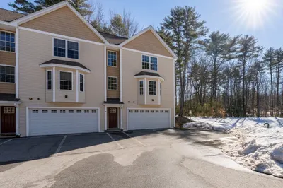 11 RockingHam Road #H