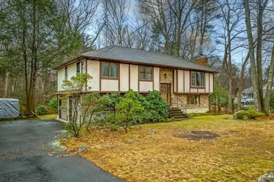 189 Allen Rd 1