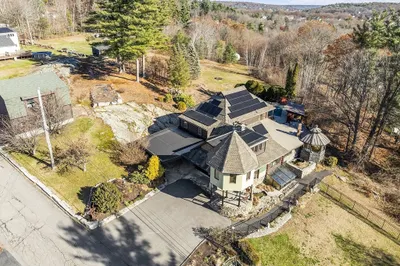 57 Highview St 1
