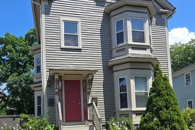 53 Thompson Street 1