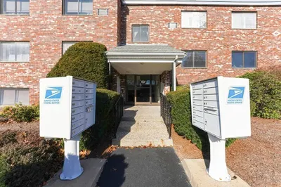 69 Milliken Ave #14A 1