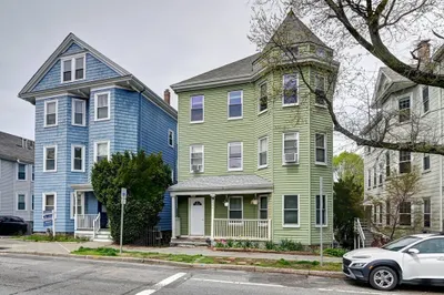 769 Boylston St #3