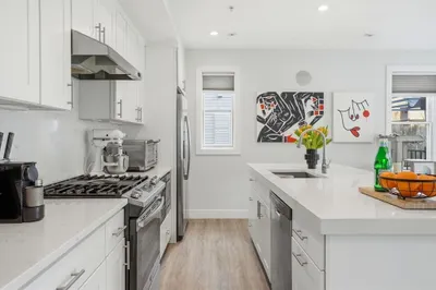 151 Hancock Street #7 1