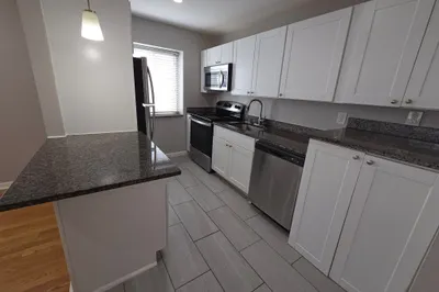 24 Colgate Road #9 1