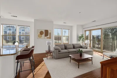 3 Repton Cir #3210