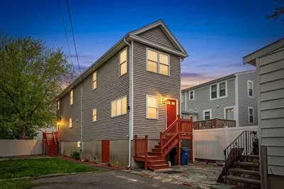 15 Rear Argyle St 1