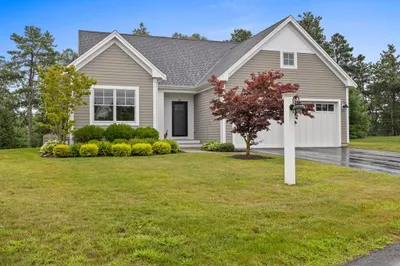 50 Inkberry Ln