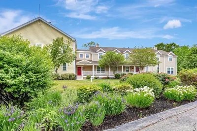 82 Virginia Rd #106