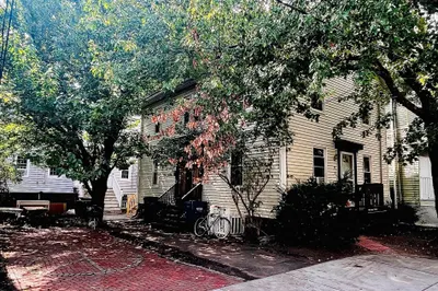 14 Lopez St 1
