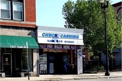 649 Main St