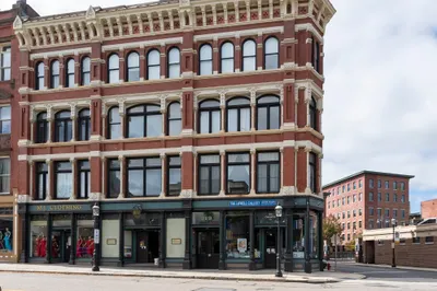 219 Central St #3A 1