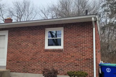 213 Manzella Ct 1