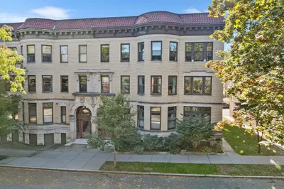 18 Browne St #2