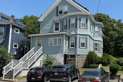 71 Proctor St #2 1
