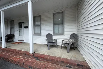 38-40 School St #40-2 1