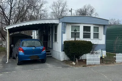 1237 Central St #30