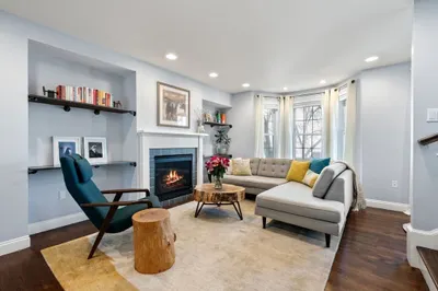 19-21 Short Street #2 1