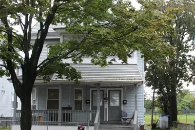 188-190 Northampton Ave 1