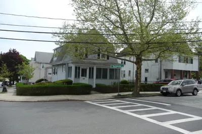 103 Westminster Ave 1