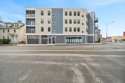 13 Nahant St #2C 1