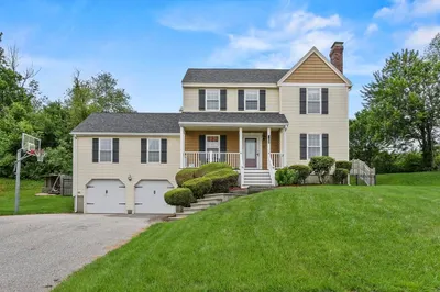 37 Fox Meadow Drive 1
