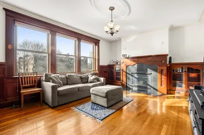 25 Stearns Road #4