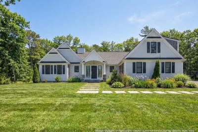 25 Manor Drive 1