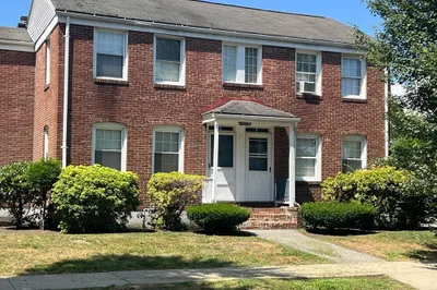 37 Colony Rd #37