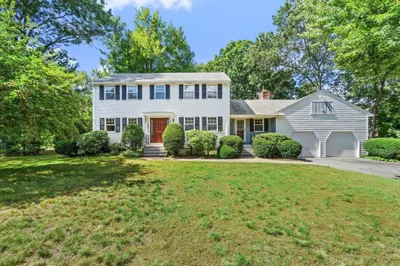 215 Oak Hill Circle 1