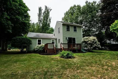 1083 Edgell Rd 1