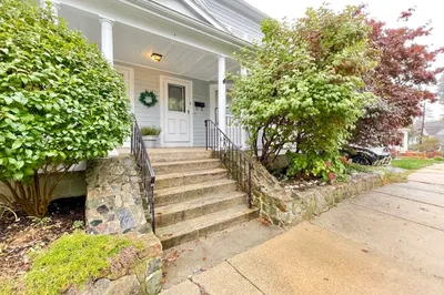 18 Appleton Ave #2 1