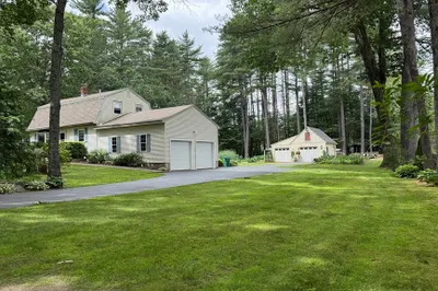 75 Leavitt Road 1