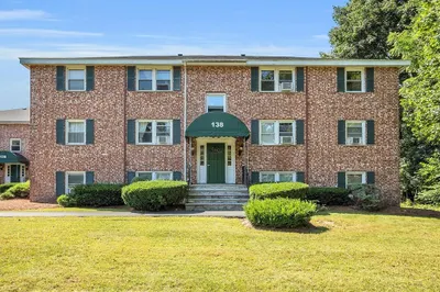 138 Tyngsboro Rd #4 1