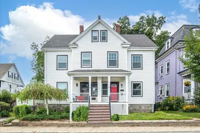 18 Bradfield Ave #2