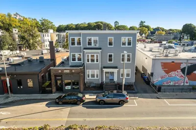8-10 Perkins St 1