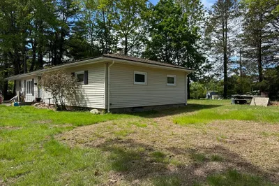 29 Mayflower Rd 1