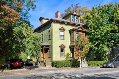 396 Essex St #2 1