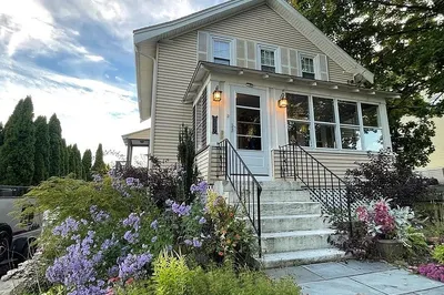 157 Riverview Ave #FURNISHED 1