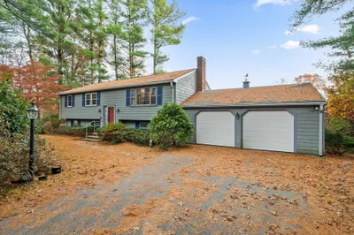 91 Delorenzo Dr 1