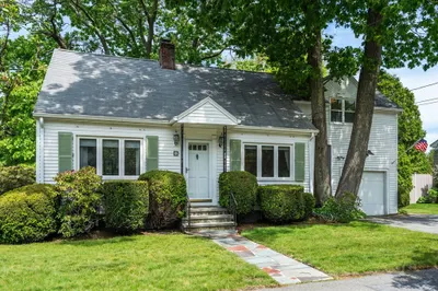 68 Shelton Rd