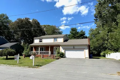 36 Chestnut Ave 1